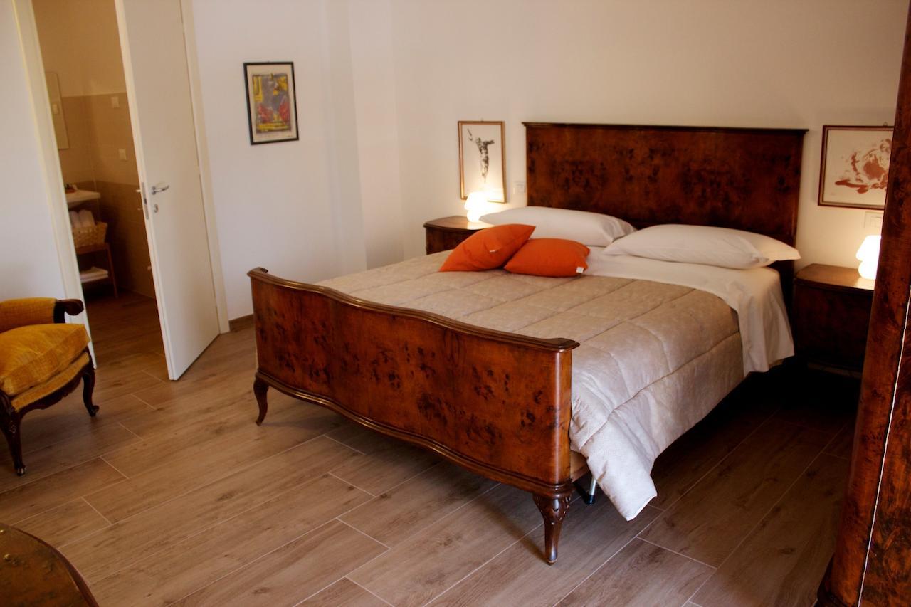 Poggio Picenze Paneolio B&B מראה חיצוני תמונה