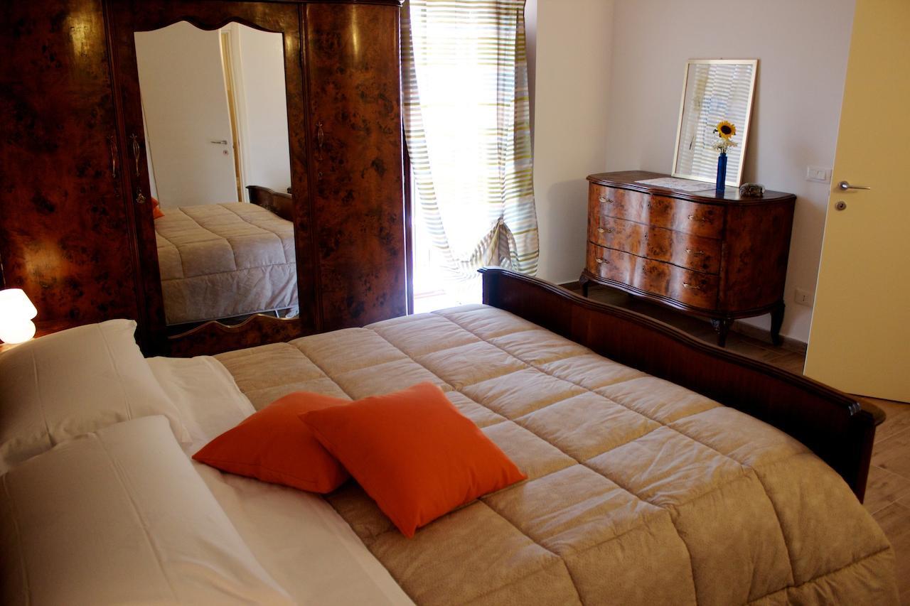Poggio Picenze Paneolio B&B מראה חיצוני תמונה