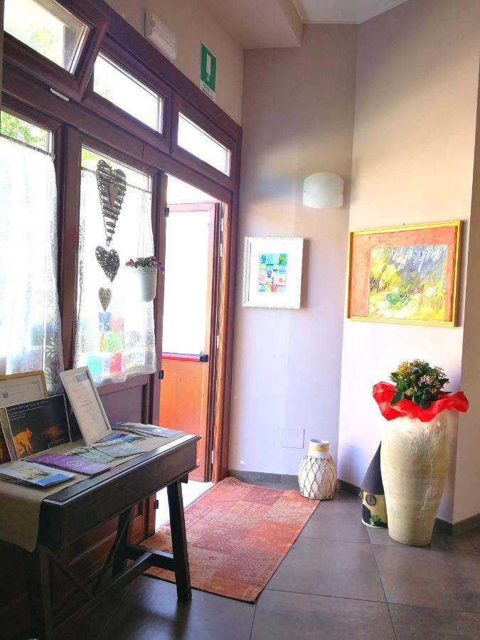 Poggio Picenze Paneolio B&B מראה חיצוני תמונה