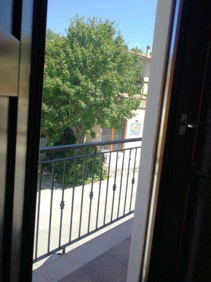 Poggio Picenze Paneolio B&B מראה חיצוני תמונה